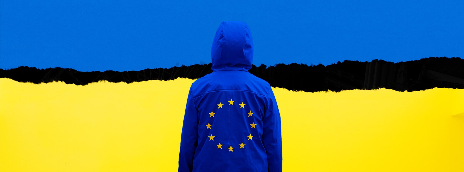 Une personne en veste bleue avec étoiles Europe et drapeau ukrainien en fond