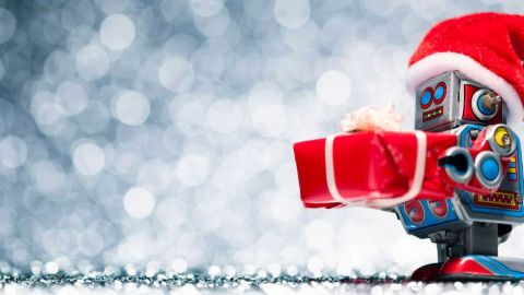 Robot tenant un cadeau