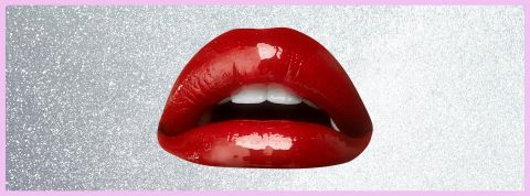 Ces néologismes étranges qui racontent notre époque Une bouche rouge sur fond argenté