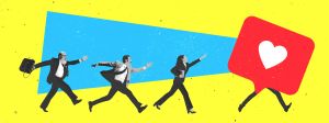 3 personnes courant après un icone de réseaux sociaux "like"