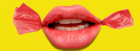 Ces néologismes qui racontent l'époque Une bouche rose sur fond jaune