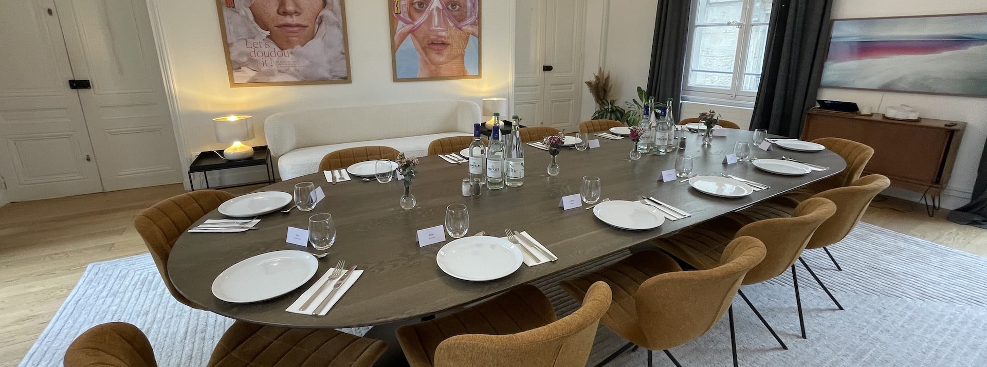 dejeuner 23 juin table dressée pour un déjeuner