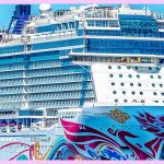 Un bateau de croisière sur fond bleu