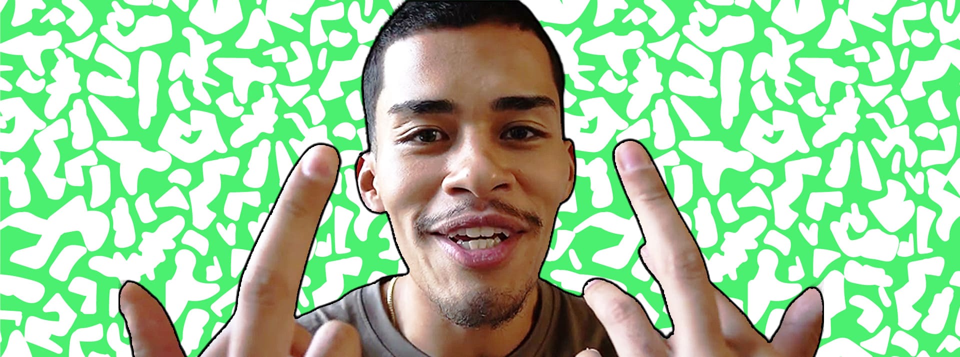 Sneako-sur-pattern-vert - L'ADN le vidéaste misogyne
