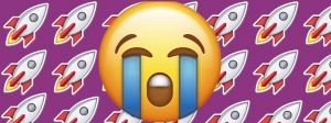 Un emoji qui pleure et des fusées