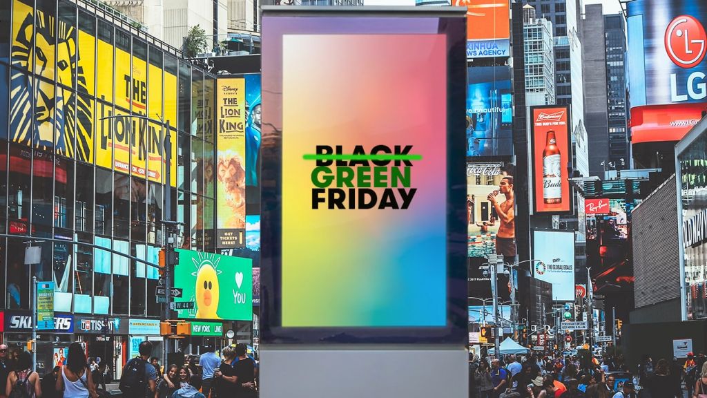 Une aire de shopping avec un panneau qui engage au green friday