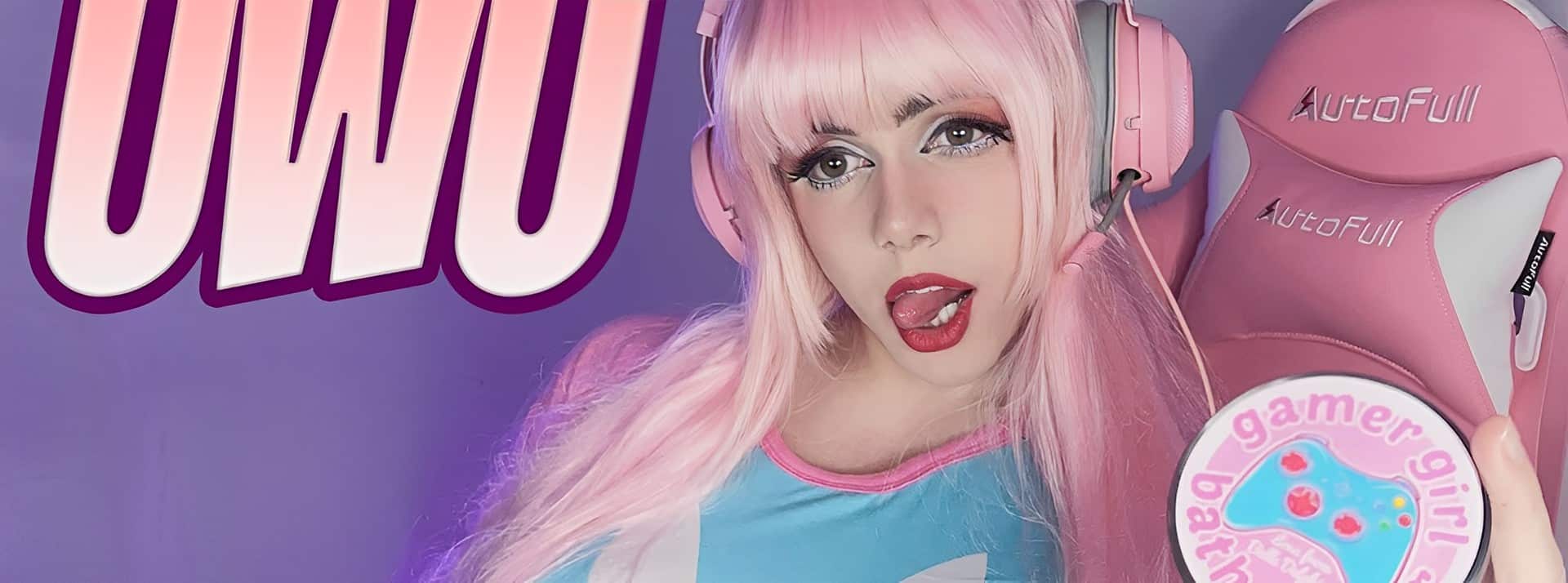 une fille sexy aux cheveux rose qui est en fait un mec
