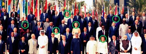 A la COP28, on se demande où sont les femmes, qui représentent la moitié de l'humanité Photo de groupe des dirigeants de la COP28