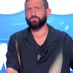 l'eannimateur de TPMP avec un air soucieux