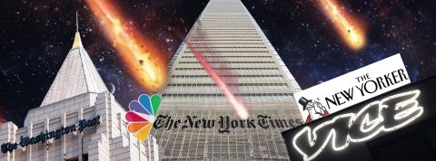La fin du journalisme web Meteores sur les buildings du NY Times, Washington Post, Vice