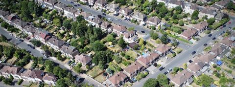 C'est quoi le droite de zonage ? Une banlieue américaine vue du ciel
