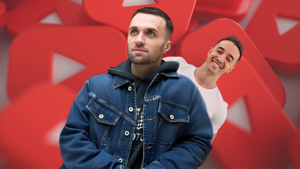 Squeezie devant Tibo Inshape sur fond de logos YouTube