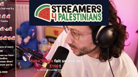 un jeune homme délivre un avis basé sur Twitch