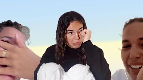 Poupette kenza en pleurs