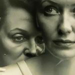 détail de The Electrician présentant deux femmes dans une photo sepia à l'esthétique début du 19e siècle, réalisée par IA