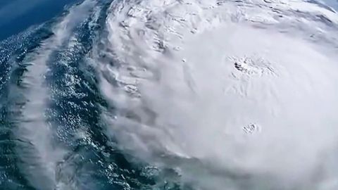 L'ouragan Milton vu par satellite