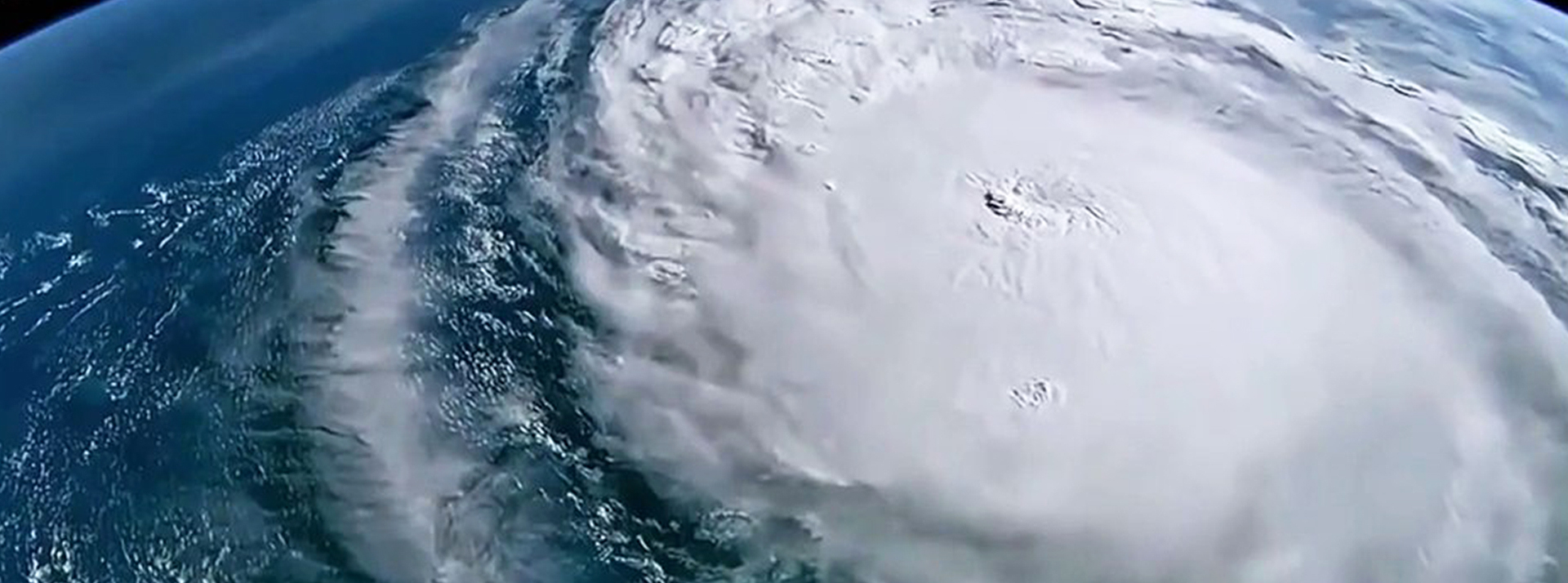 Comment la NASA a pu aider à faire face à l'ouragan Milton - L'ADN L'ouragan Milton vu par satellite