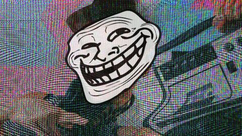 une troll face qui tient un ghetto blaster