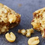 Still life d'une barre protéinée aux cacahuètes