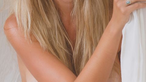 nude4 nude4