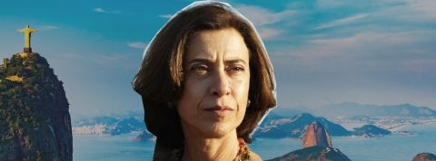 Quiconque attaque le film Je suis toujours là nommé aux Oscars subira l'ire des Brésiliens. Fernanda Torres devant le Corcovado fy