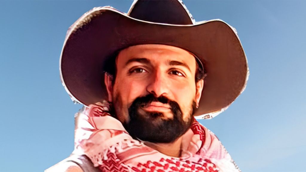 Serge Zaka avec son chapeau