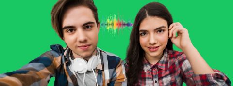 Dis-moi ce que tu écoutes, je te dirai comment tu aimes Un jeune couple avec casques audio