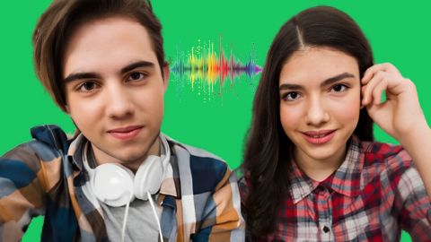 Un jeune couple avec casques audio