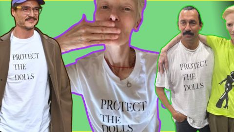 Le t-shirt Protect the dolls, porté par Tilda Swinton, Pedro Pascal et Connor Ives