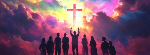 Personnes LGBTQ+ et religion : entre réconciliation et reconnaissance ? Des erso,nnes de dos, bras levés vers une croix sur ciel arc-en-ciel