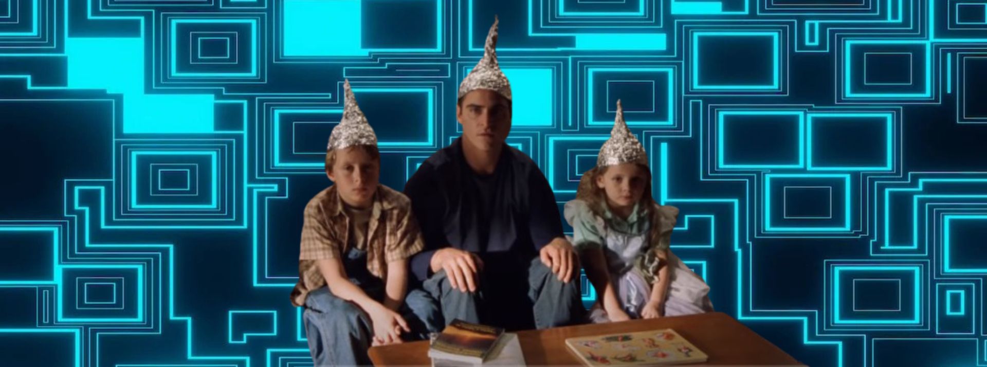 13-06-slop - L'ADN des complotiste avec des chapeaux en papier d'aluminium