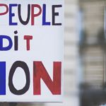 Pancarte "Le peuple dit non"