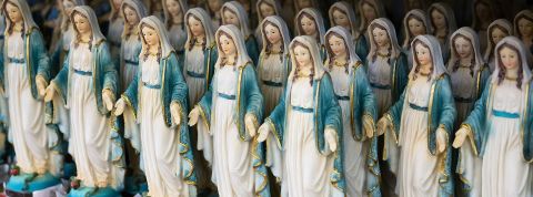 08-09-temple Des statuettes de vierge