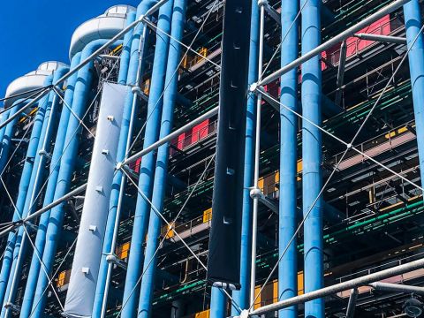 Vue du centre pompidou depuis la rue Beaubourg