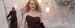 Nicole Kidman défile pour Vogue World