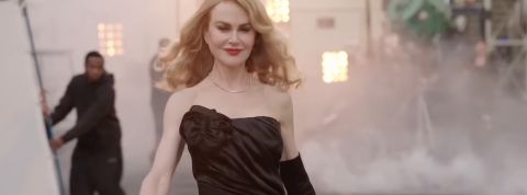 Du papier glacé aux tapis rouges, Condé Nast transforme Vogue en machine à événements Nicole Kidman défile pour Vogue World