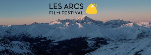 Les Arcs Film Festival : cinéma et démocratie au sommet Vue des Alpes au crépuscule