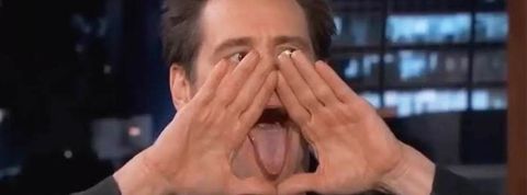 Jim Carrey fait une grimace dans Jimmey Kimmel Live